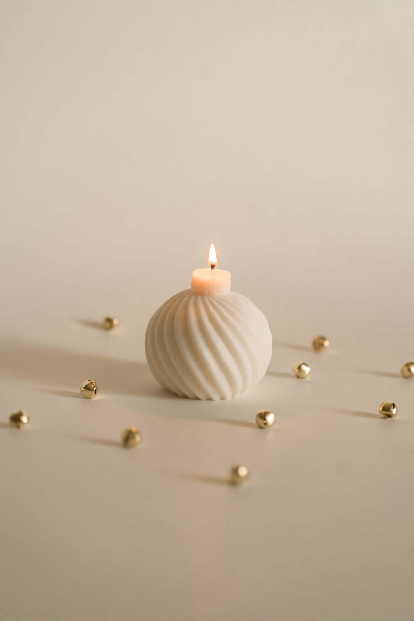 Ornament Gift Box Candle Set - 4 | Soy Aromatherapy Candle for Home Decor, Bath, and Special Occasions