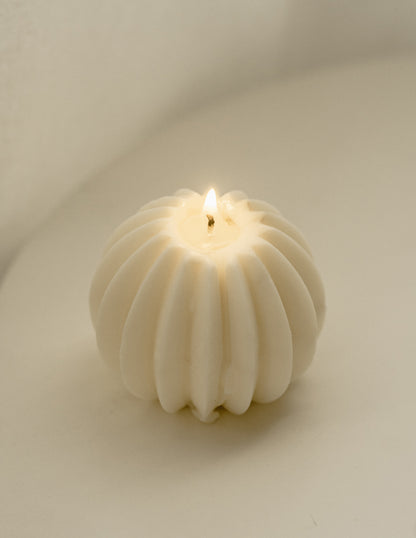 Sphére | Sphere Geometric Soy Aromatherapy Candle for Home Decor, Bath, and Special Occasions