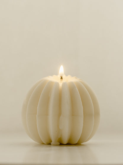 Sphére | Sphere Geometric Soy Aromatherapy Candle for Home Decor, Bath, and Special Occasions